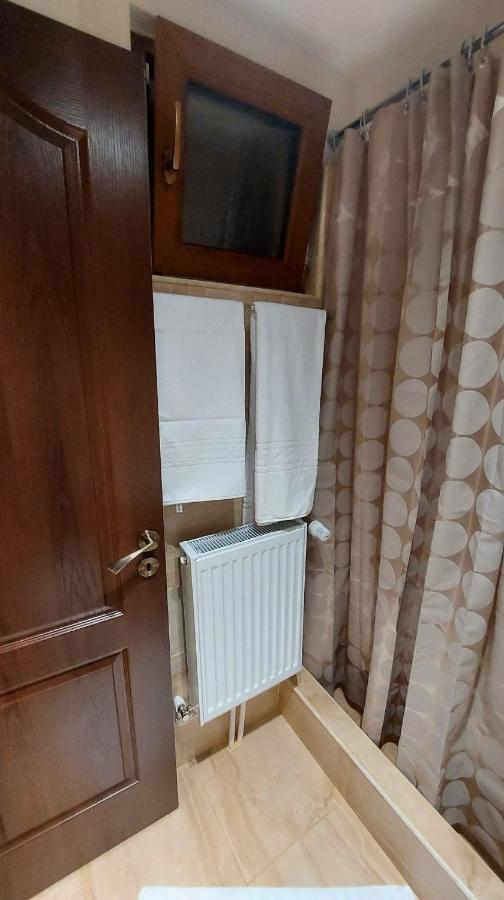 Ambiennt Hotel Букурещ Екстериор снимка