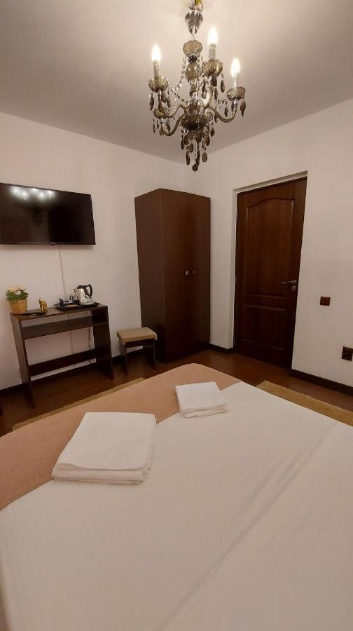 Ambiennt Hotel Букурещ Екстериор снимка