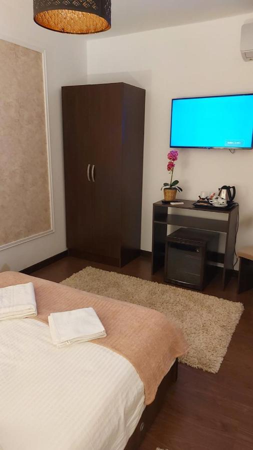 Ambiennt Hotel Букурещ Екстериор снимка