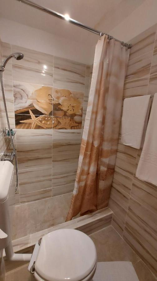 Ambiennt Hotel Букурещ Екстериор снимка