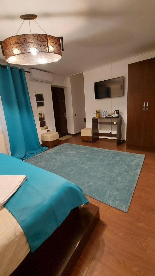 Ambiennt Hotel Букурещ Екстериор снимка