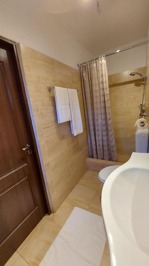 Ambiennt Hotel Букурещ Екстериор снимка