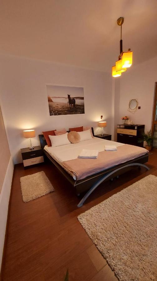 Ambiennt Hotel Букурещ Екстериор снимка