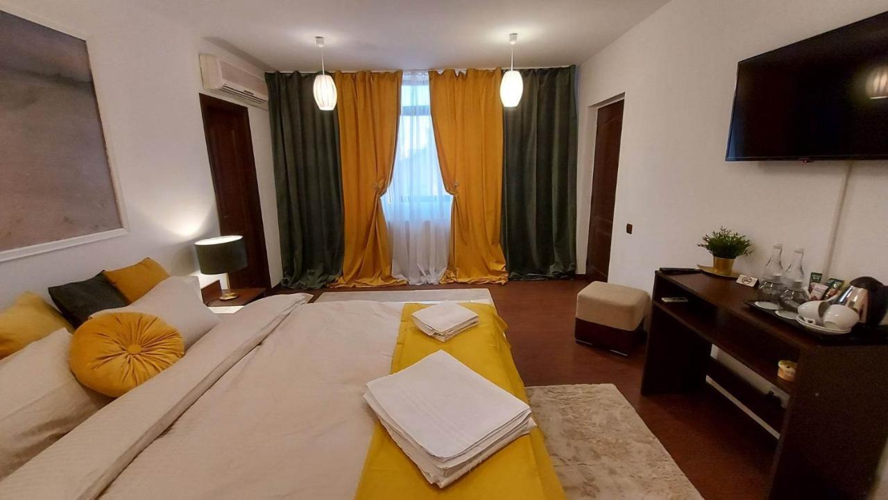 Ambiennt Hotel Букурещ Екстериор снимка