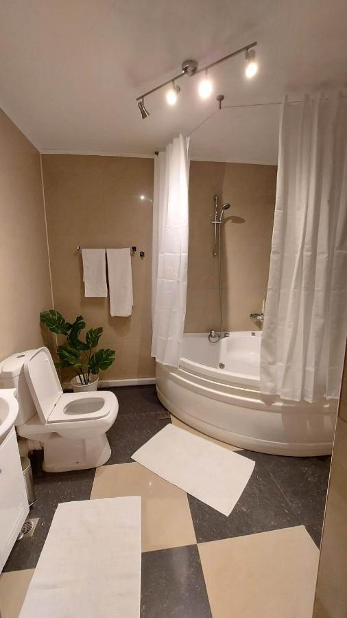 Ambiennt Hotel Букурещ Екстериор снимка